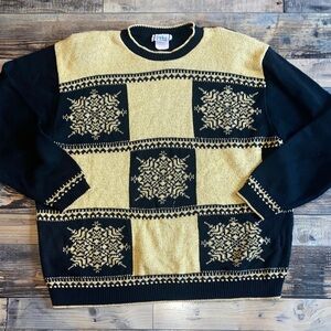 Elegant Black and Gold Snowflake Crewneck Sweater